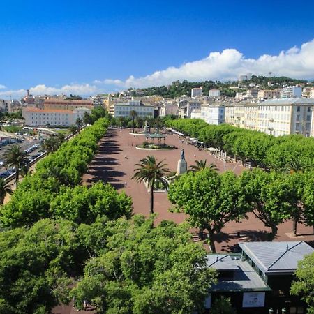 Appartement Climatise,Idealement Situe 100M Du Vieux Port. Bastia  Exteriör bild