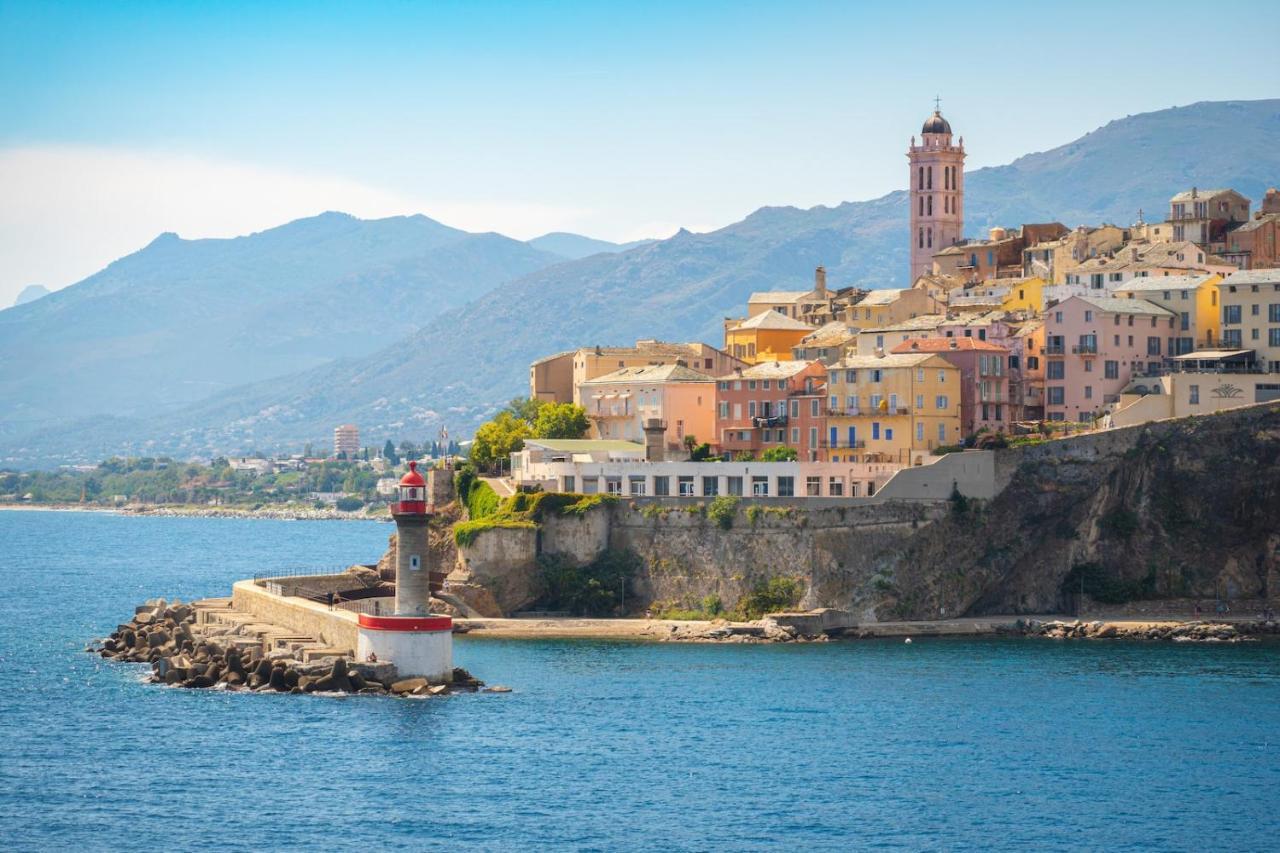 Appartement Climatise,Idealement Situe 100M Du Vieux Port. Bastia  Exteriör bild