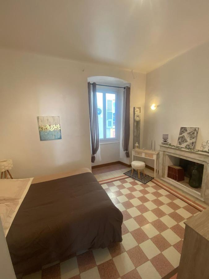 Appartement Climatise,Idealement Situe 100M Du Vieux Port. Bastia  Exteriör bild